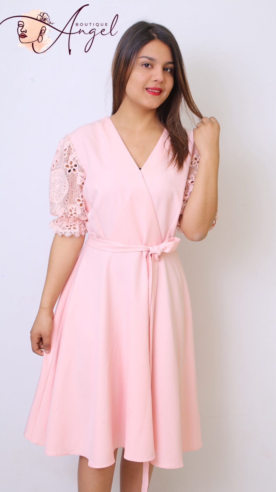Robe-GT-Manches-Guippure