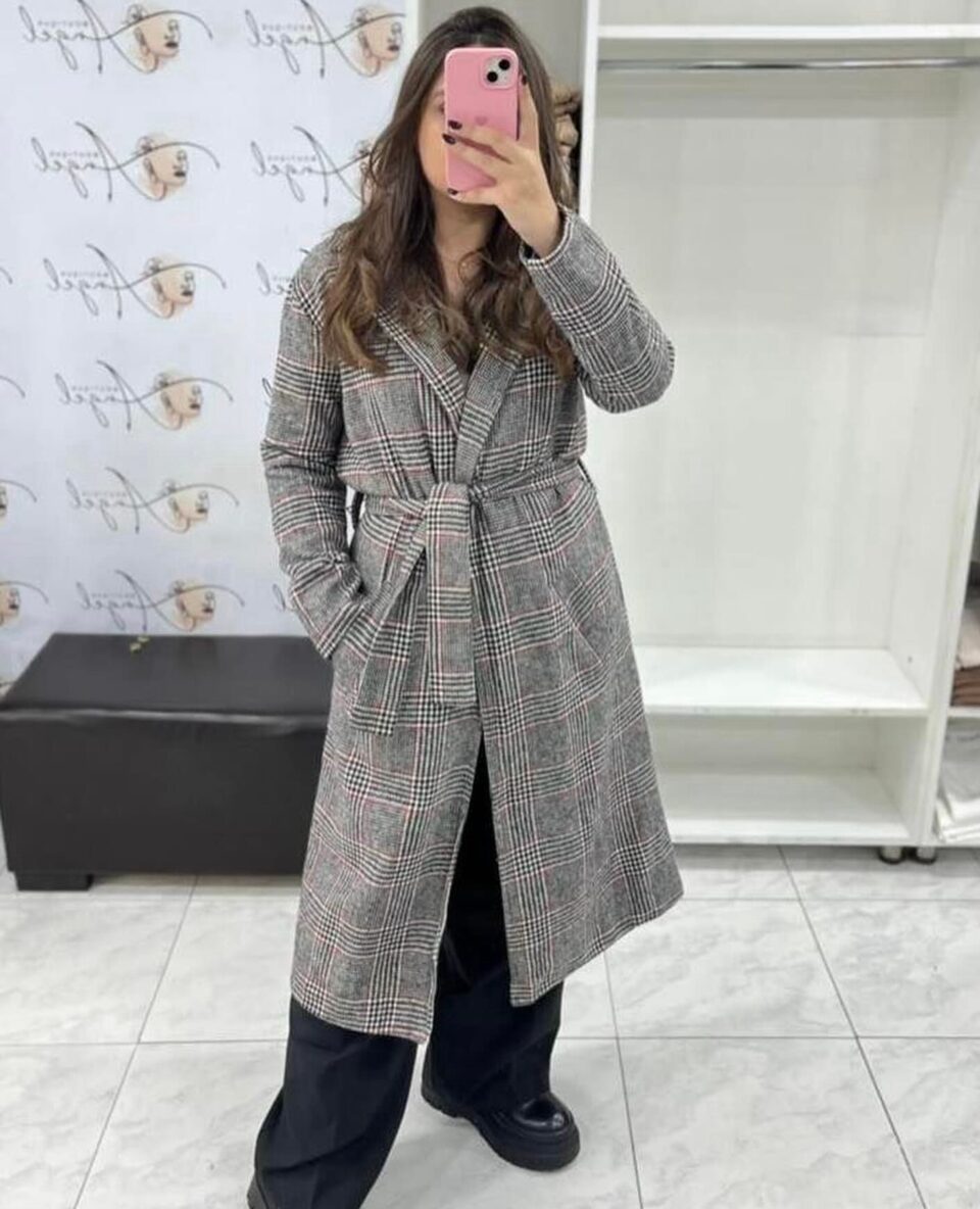Manteau-Prince-De-Galles