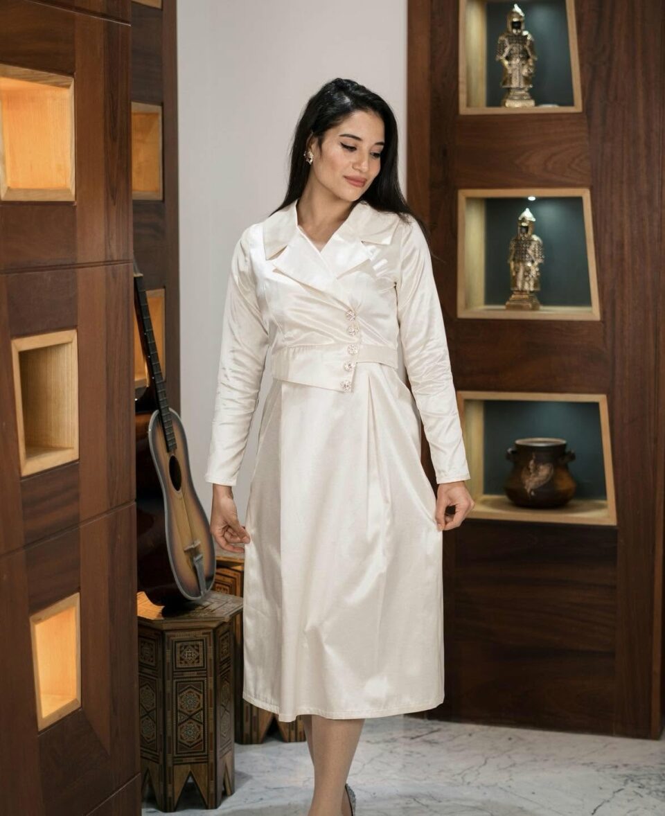 Robe-Classy-Fiançailles