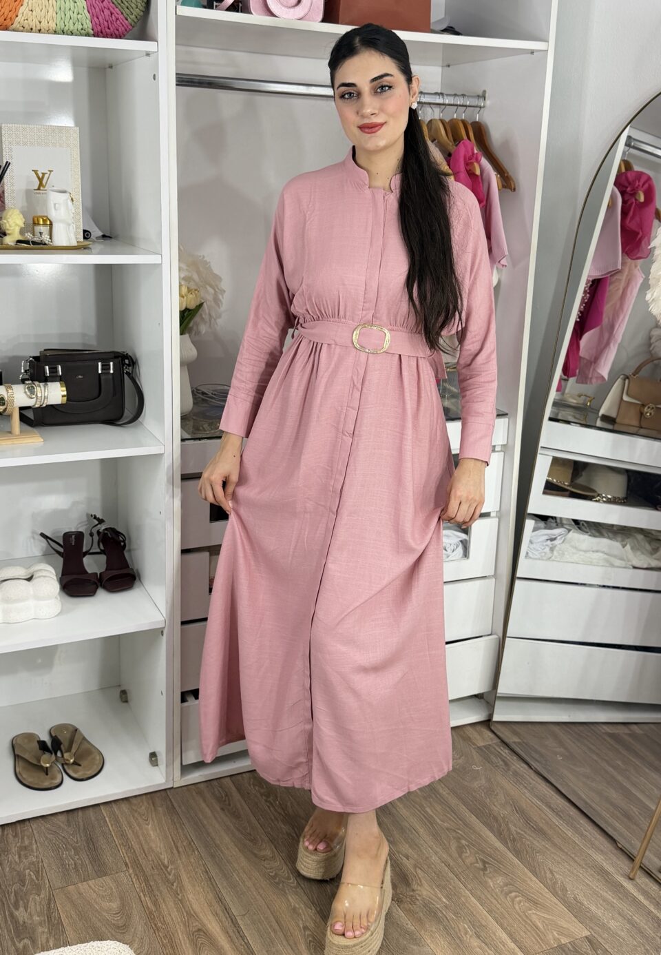 Robe-Elena